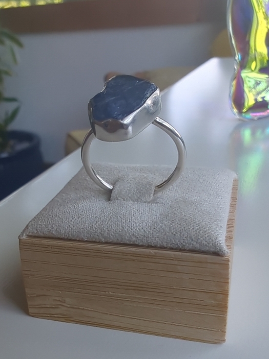 Jewelry - Raw Tanzanite Stone 925 Sterling Silver Ring - 5.75
